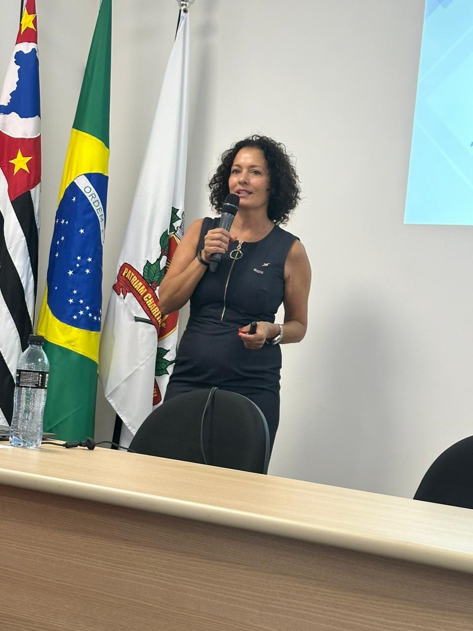 Lucia Wanderley